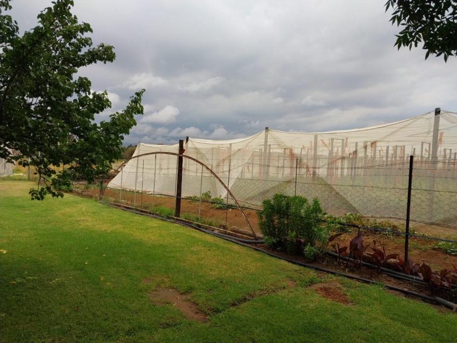 6 Bedroom Property for Sale in Schweizer Reneke North West
